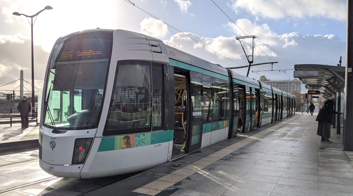 Tram in Paris