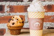 Muffin and coffee