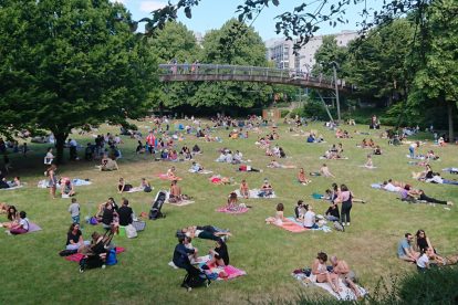 Parisians at the park