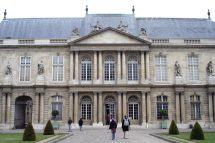 Les Archives Museum