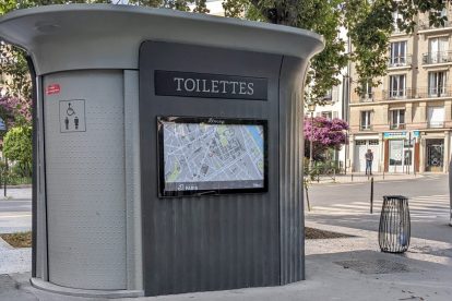 WC sanisette toilet