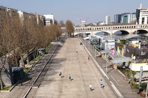 Runners on Quay in Bercy