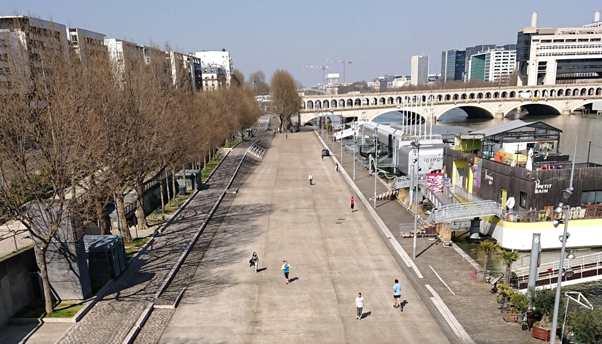 Runners on Quay in Bercy