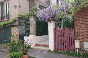 Parisian garden bungalow