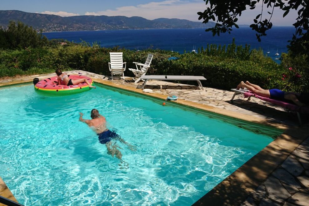 The pool in Bormes