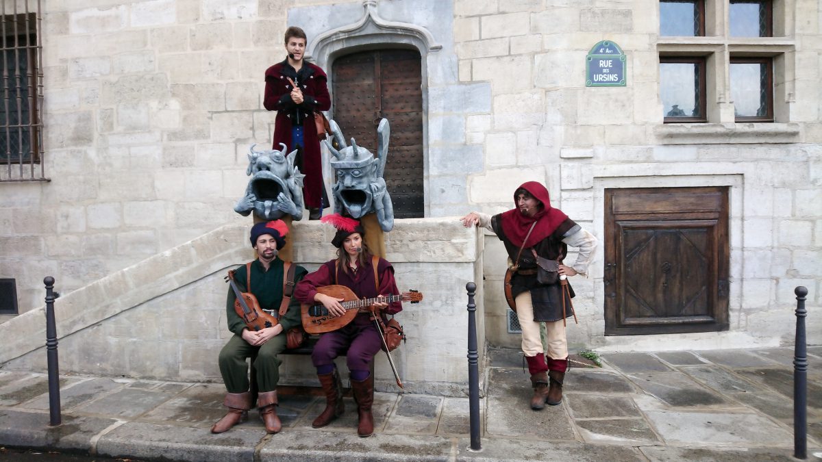 The Troubadours with the Grand Veneur and the Hunchback.