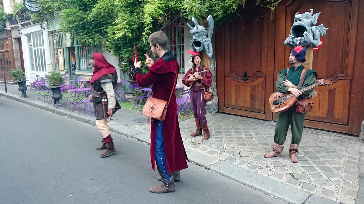 The Troubadours with the Grand Veneur and the Hunchback.