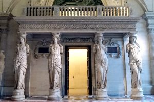 Caryatides statues