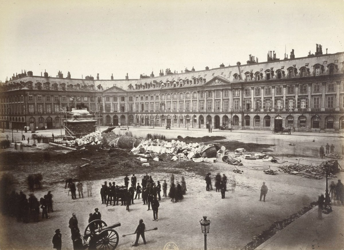 Vendome Column destroyed by Paris Commune