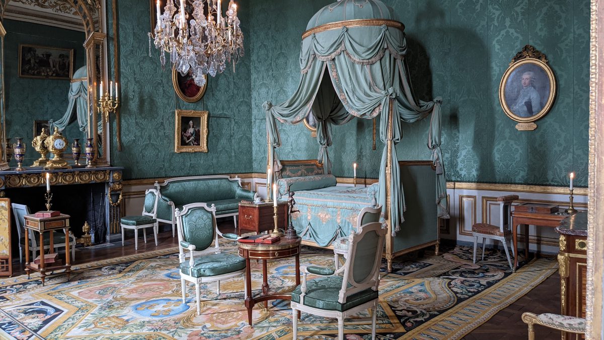 18th-century bedroom