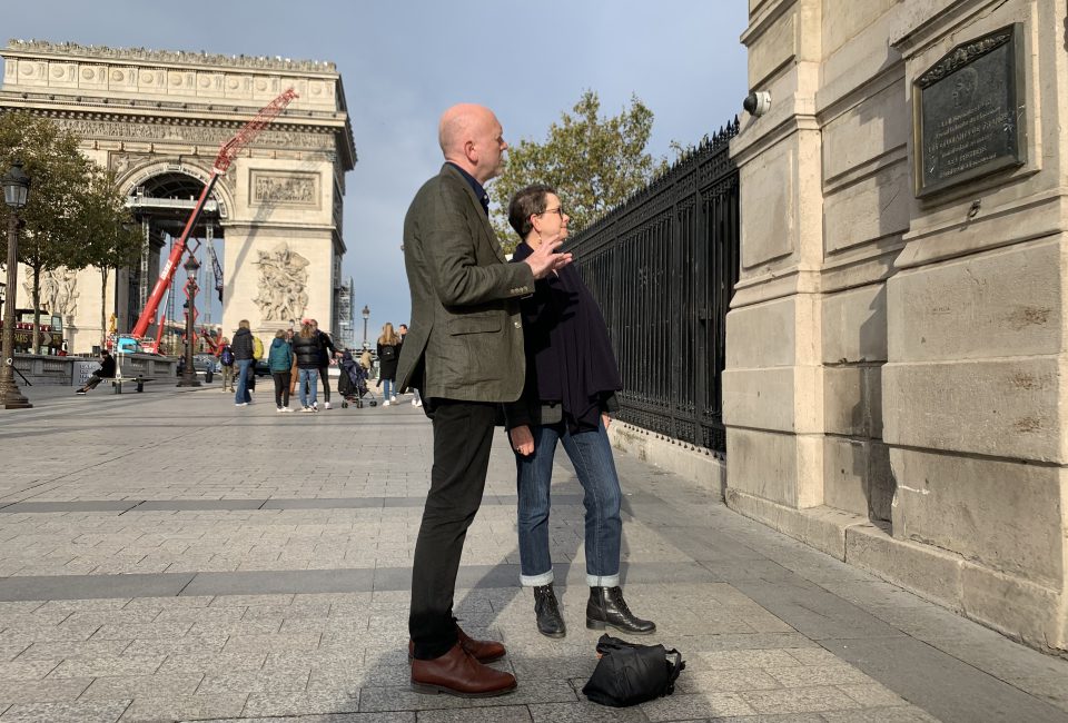 plaque commemorating the protests of November 11, 1940