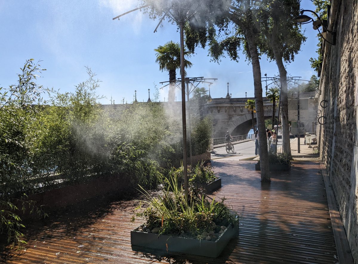 Misters at Paris Plages - Rives de Seine