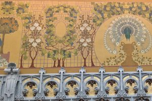 Close up samaritaine fresco