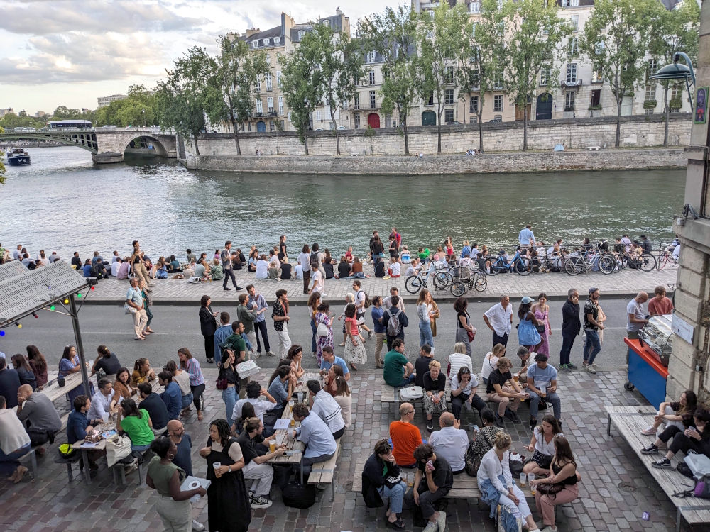 Les Nautes seen from the Quai des Celestins
