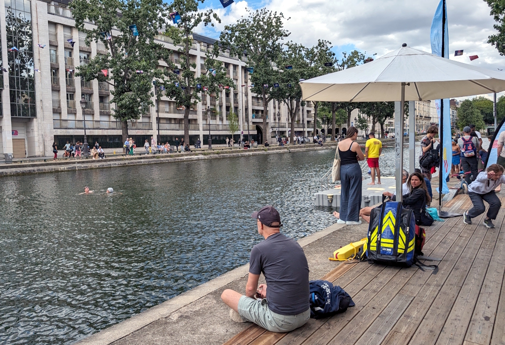 Swimming on the Canal Saint Martin