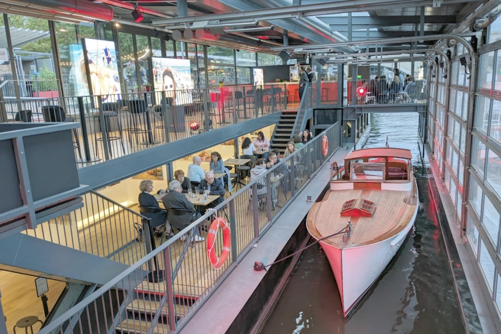 Quai de la Photo indoor marina
