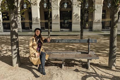 Heather at the Jardin du Palais Royal