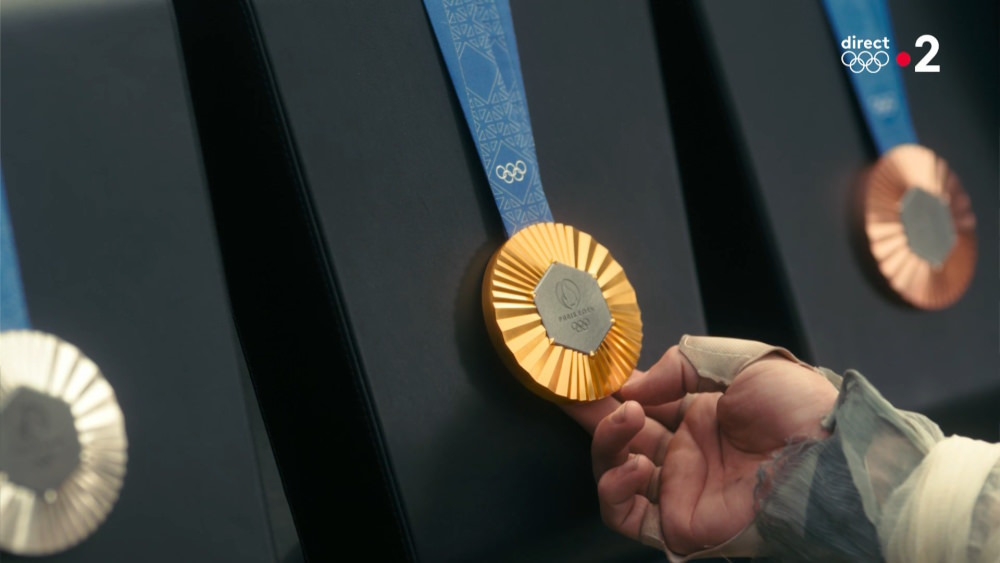 The bit in the center is the Eiffel Tower