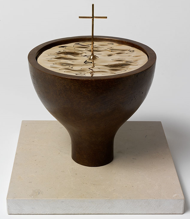 Press images of new liturgical furniture and objects.