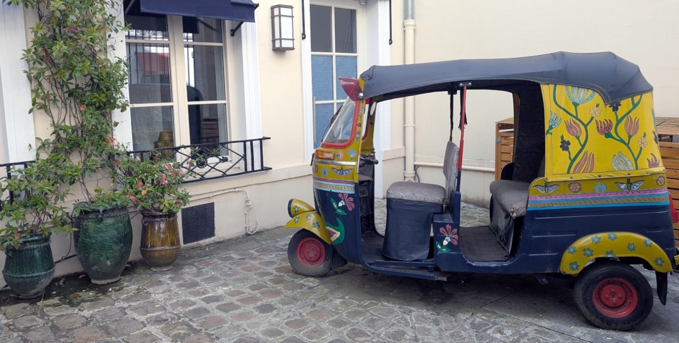 Decorative Tuk-Tuk