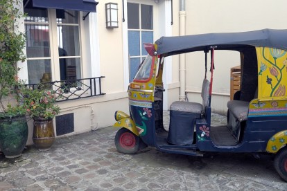 Decorative Tuk-Tuk