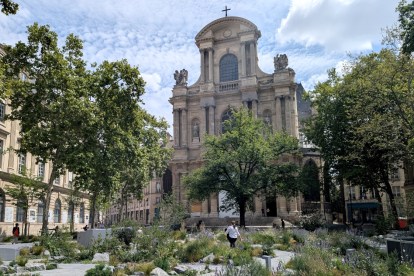 13 November Memorial